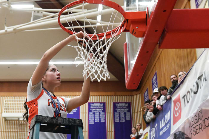 a Silverton Crater 5A Oregon girls basketball final 2024 Leon Neuschwander 95